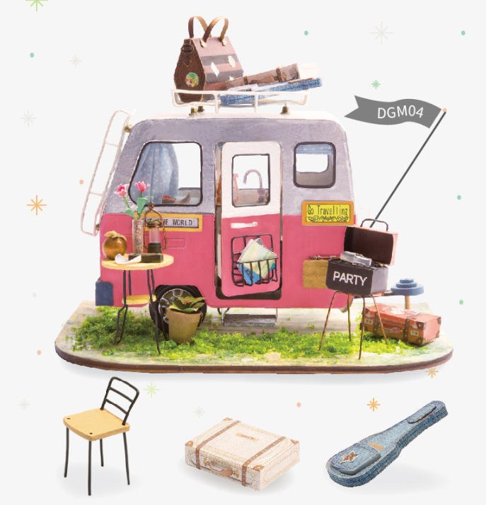 This DIY Mini Dollhouse Trailer scene makes you want to hit the road. Fun gift for a friend who loves to travel or the happy camper in you! Makes a great decor piece that's sure to get you talking about your next road trip or reminiscing about a jaunt of the good old days. Name: DIY Art House-Cute Escape Packing size: 176 * 137 * 182mm Packing: carton Material: wood, metal, paper, cloth
