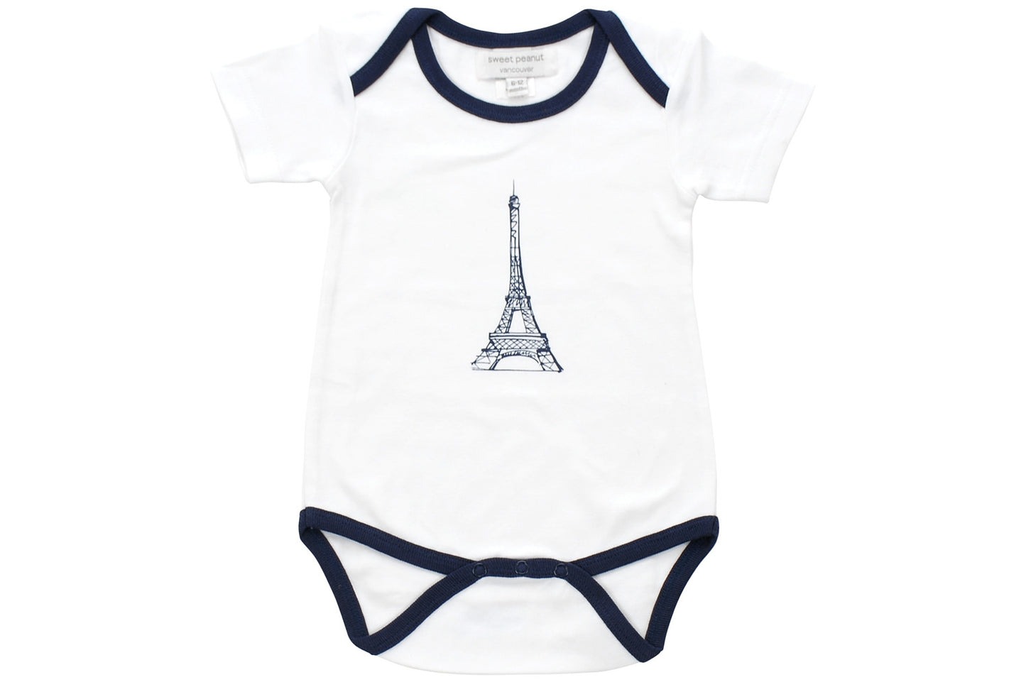 The iconic Eiffel Tower! This sweet French onesie is a wardrobe staple and sure to be on the top of your baby essentials checklist. Its long seat and three snap closure is long enough to accommodate cloth diapers and its ultra soft organic cotton is what you want against your baby’s sensitive skin. Pair with a Bib or Swaddle from our London Paris New York line for a cute and sophisticated gift. Paris!