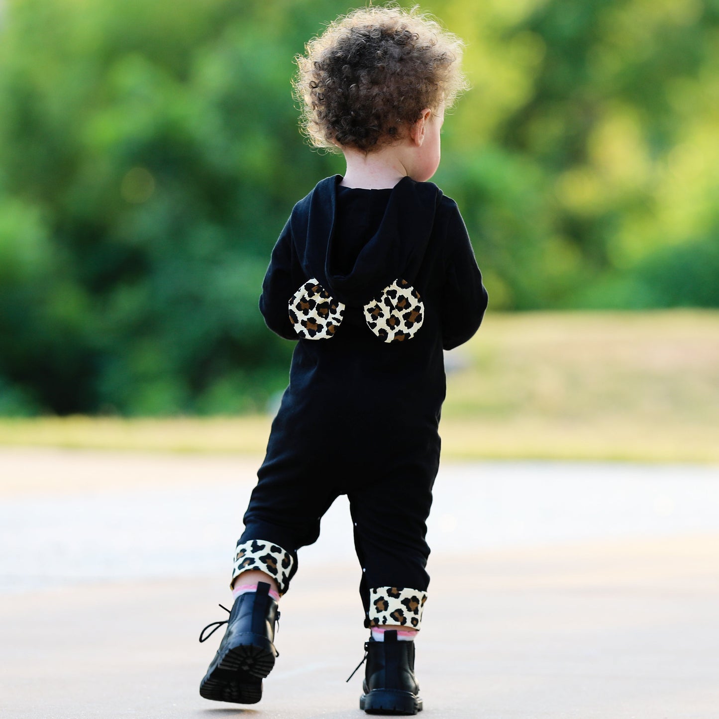 AnnLoren Girls Long Sleeve Leopard Heart Baby Toddler Romper Hoodie One Piece