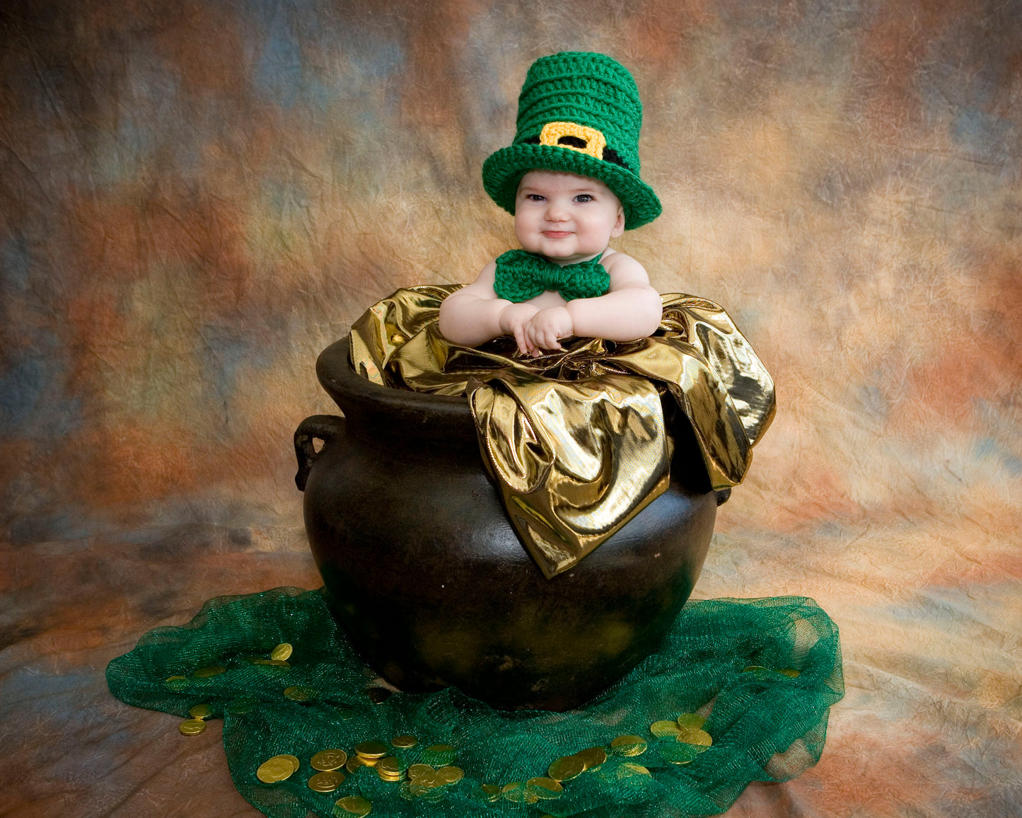 Baby Leprechaun Hat & Bow Tie Set