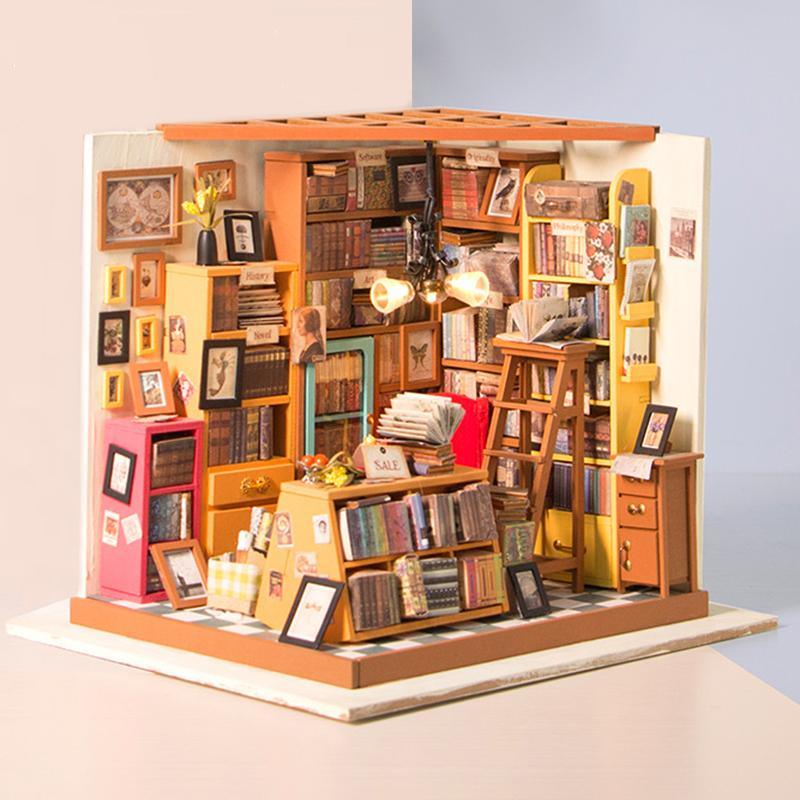 🏠 MINI ROOM DESIGN – Expand your imagination with this DIY Kit! Our miniature model kits come in a variety of sizes and themes, but they all have this in common: creative and cozy. It’s a charming choice for home décor to put on any bookshelf or desktop in your homes, and it’s also a great activity for anyone, whether or not you are a hobbyists or artsy crafty person. Great for men, women, boys and girls, this quiet do-it-yourself activity is perfect for the entire family (ages 14+).